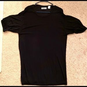 Men’s nylon spandex dress shirt.